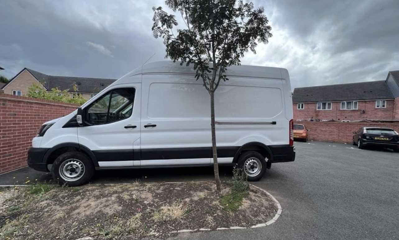 MAN AND VAN  Removal Company Hayes